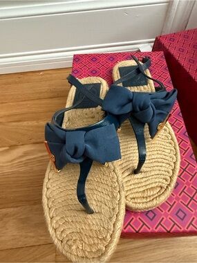 Tory Burch thong Navy Bow Toe-Post Sandals